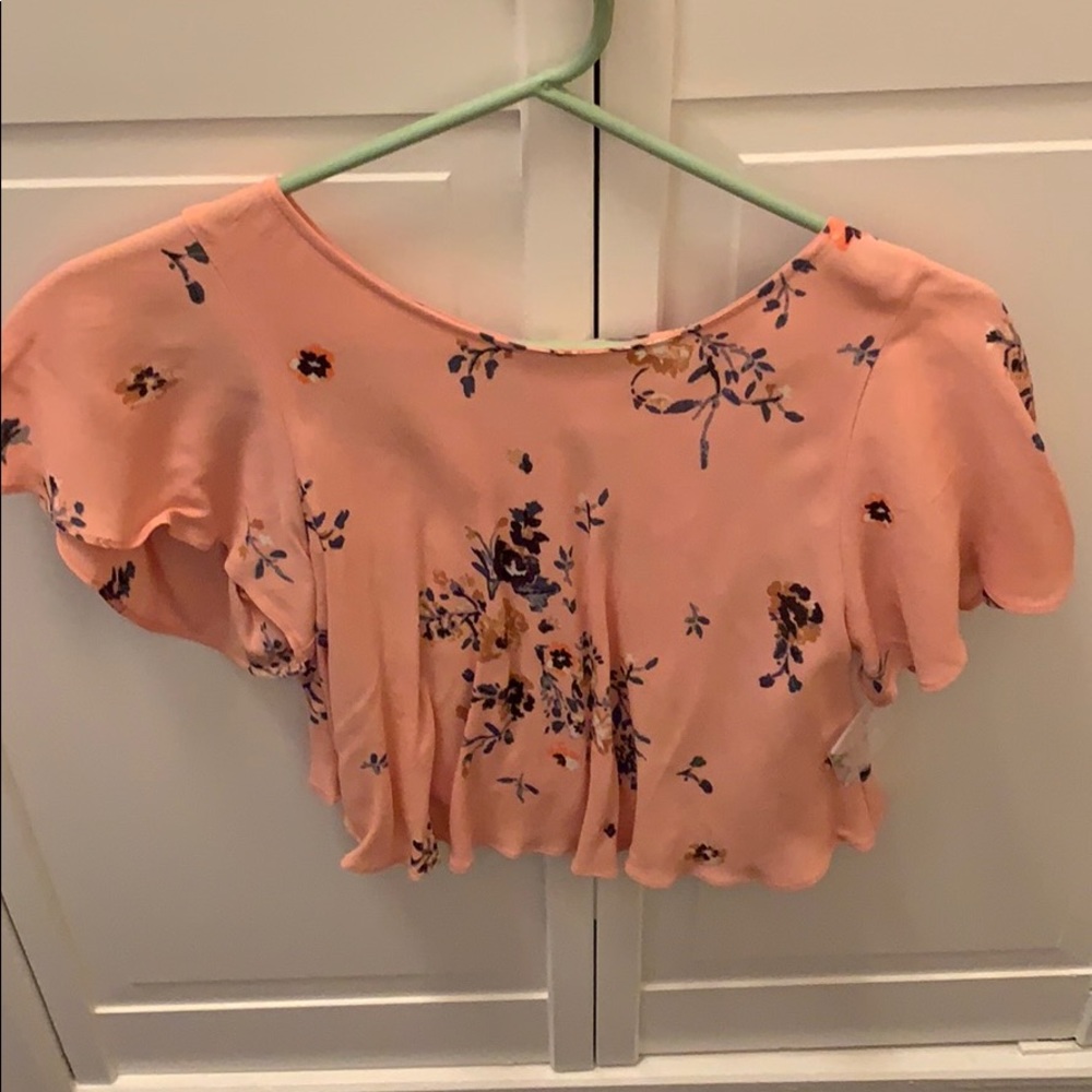 New Kimchi Blue rose crop top
